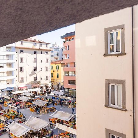 Piazza Cavallotti & Mercato Centrale Apartment! Ливорно Екстериор снимка