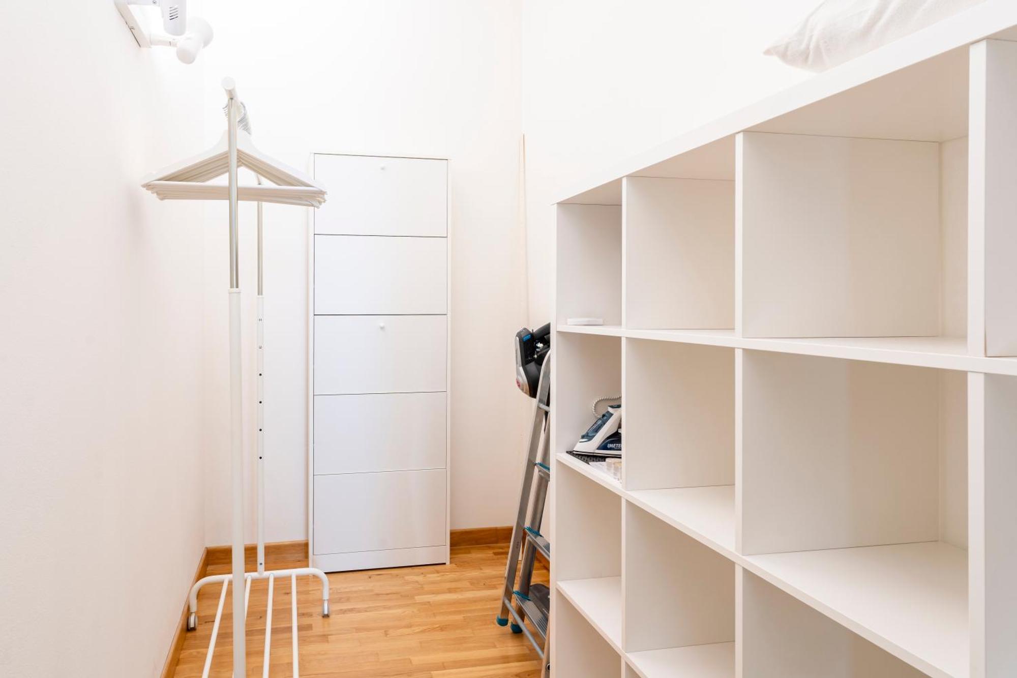 Piazza Cavallotti & Mercato Centrale Apartment! Ливорно Екстериор снимка