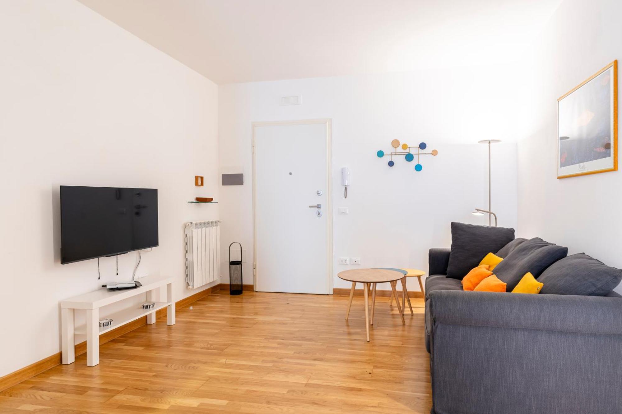 Piazza Cavallotti & Mercato Centrale Apartment! Ливорно Екстериор снимка